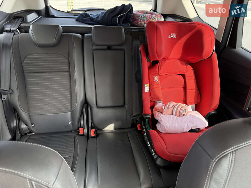 Внедорожник / Кроссовер Ford Kuga 2019 в Киеве