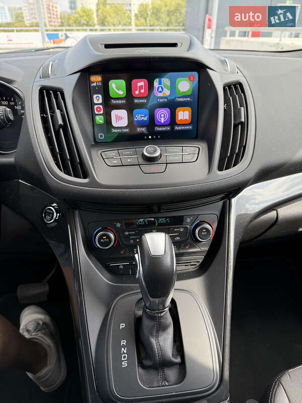 Внедорожник / Кроссовер Ford Kuga 2019 в Киеве