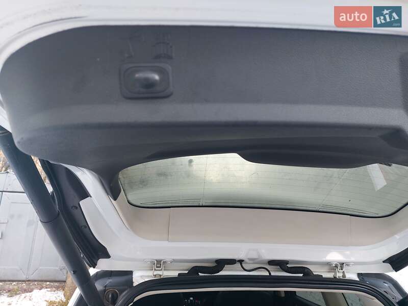 Внедорожник / Кроссовер Ford Kuga 2013 в Харькове