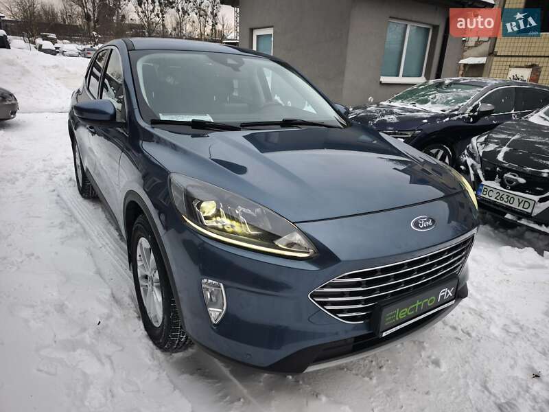 Внедорожник / Кроссовер Ford Kuga 2020 в Львове