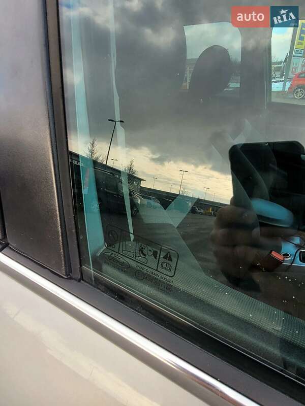 Позашляховик / Кросовер Ford Kuga 2011 в Києві