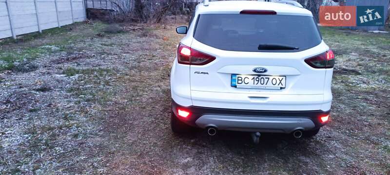 Внедорожник / Кроссовер Ford Kuga 2013 в Черкассах
