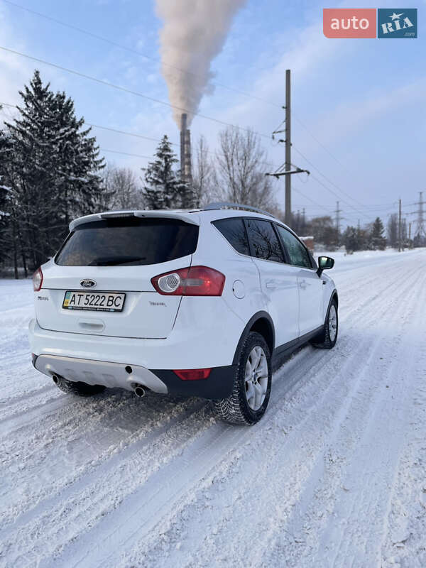 Внедорожник / Кроссовер Ford Kuga 2011 в Бурштыне