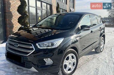 Позашляховик / Кросовер Ford Kuga 2018 в Вінниці