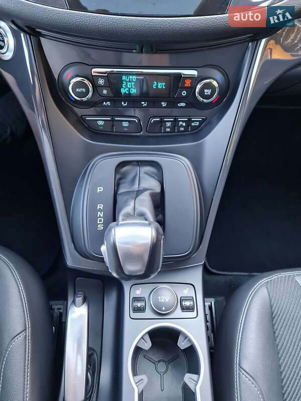 Внедорожник / Кроссовер Ford Kuga 2013 в Сколе