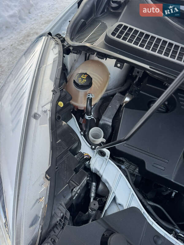 Внедорожник / Кроссовер Ford Kuga 2019 в Ровно