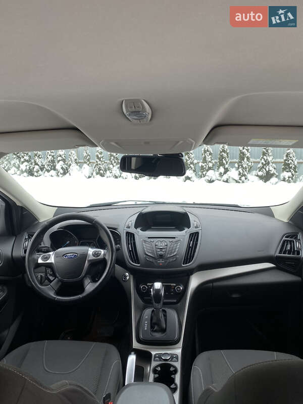 Позашляховик / Кросовер Ford Kuga 2013 в Луцьку