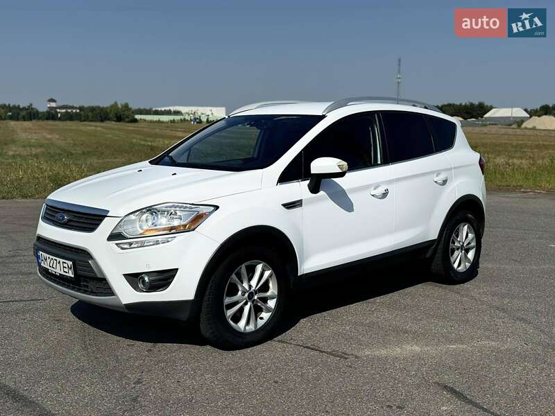 Позашляховик / Кросовер Ford Kuga 2012 в Коломиї