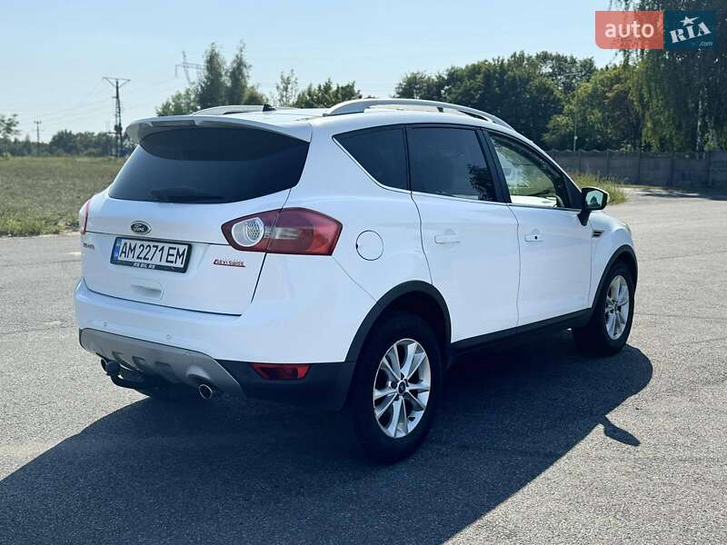 Позашляховик / Кросовер Ford Kuga 2012 в Коломиї