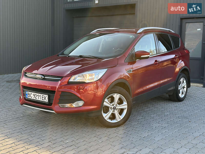 Внедорожник / Кроссовер Ford Kuga 2015 в Львове фото 4 Внедорожник / Кроссовер Ford Kuga 2015 в Львове