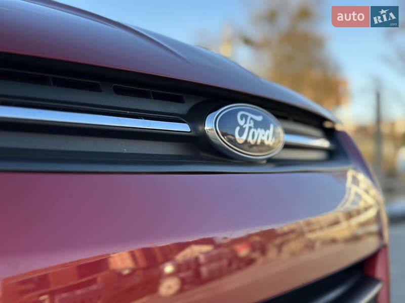 Внедорожник / Кроссовер Ford Kuga 2015 в Львове фото 21 Внедорожник / Кроссовер Ford Kuga 2015 в Львове