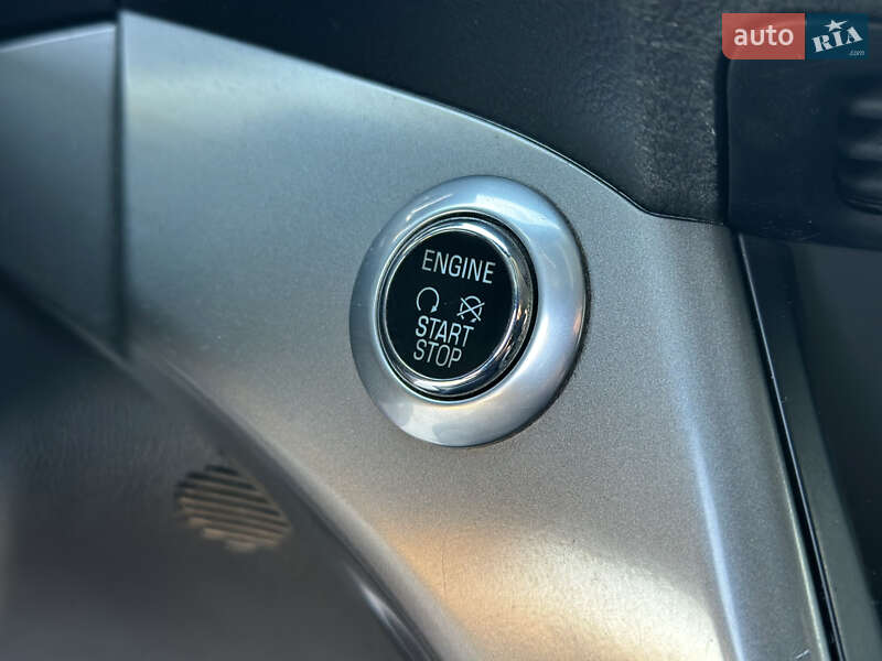 Внедорожник / Кроссовер Ford Kuga 2015 в Львове фото 38 Внедорожник / Кроссовер Ford Kuga 2015 в Львове