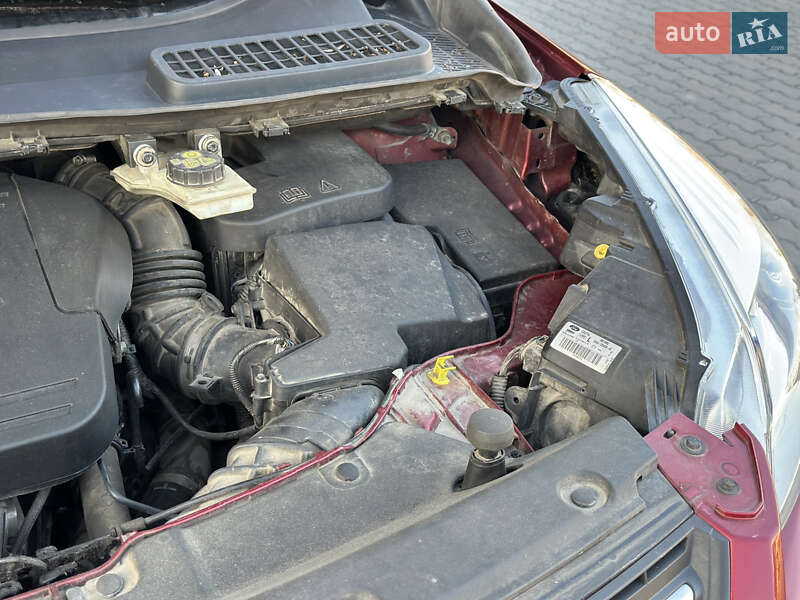 Внедорожник / Кроссовер Ford Kuga 2015 в Львове фото 43 Внедорожник / Кроссовер Ford Kuga 2015 в Львове