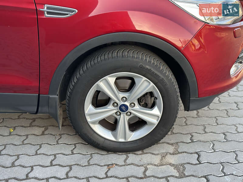 Внедорожник / Кроссовер Ford Kuga 2015 в Львове фото 73 Внедорожник / Кроссовер Ford Kuga 2015 в Львове