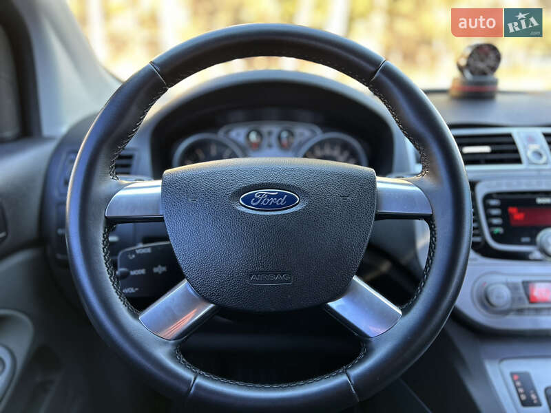 Внедорожник / Кроссовер Ford Kuga 2011 в Николаеве