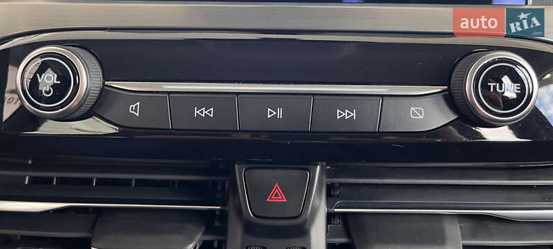 Позашляховик / Кросовер Ford Kuga 2021 в Львові