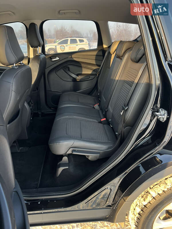 Внедорожник / Кроссовер Ford Kuga 2019 в Киеве фото 30 Внедорожник / Кроссовер Ford Kuga 2019 в Киеве