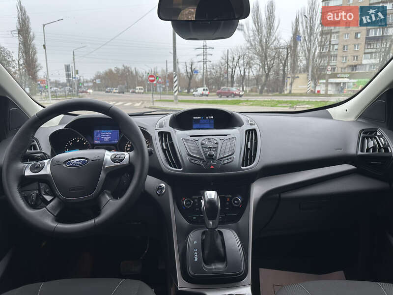 Позашляховик / Кросовер Ford Kuga 2016 в Миколаєві