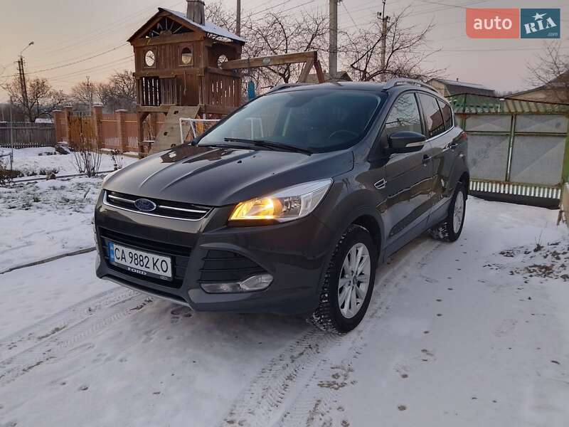 Позашляховик / Кросовер Ford Kuga 2016 в Кам'янці