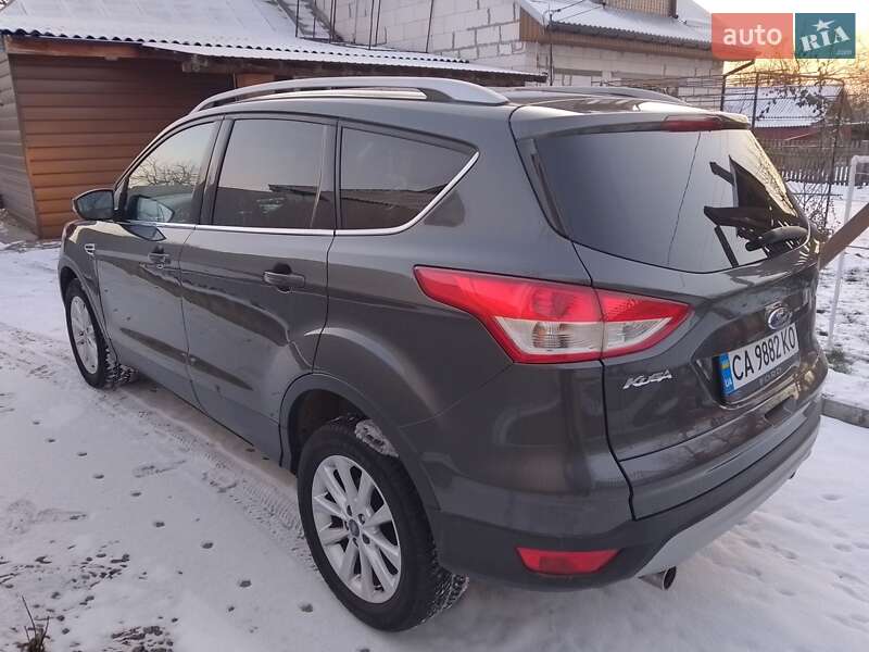 Позашляховик / Кросовер Ford Kuga 2016 в Кам'янці