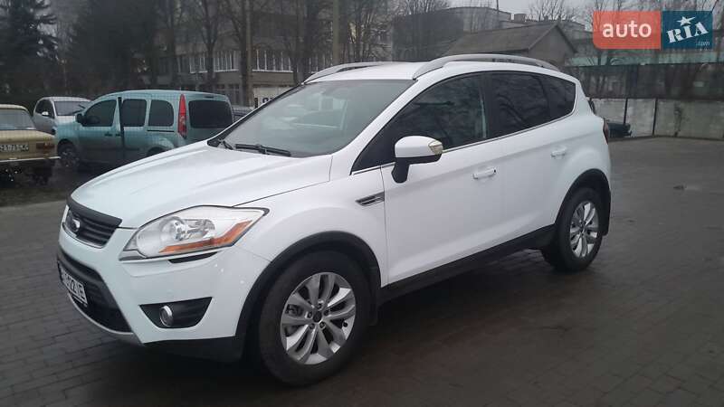 Позашляховик / Кросовер Ford Kuga 2011 в Миргороді