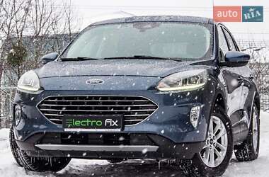 Внедорожник / Кроссовер Ford Kuga 2020 в Львове