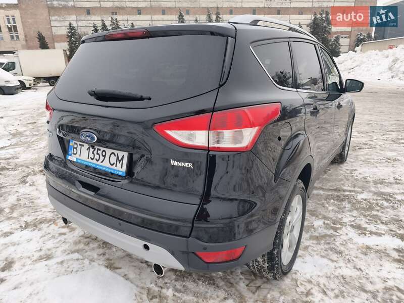 Внедорожник / Кроссовер Ford Kuga 2016 в Киеве