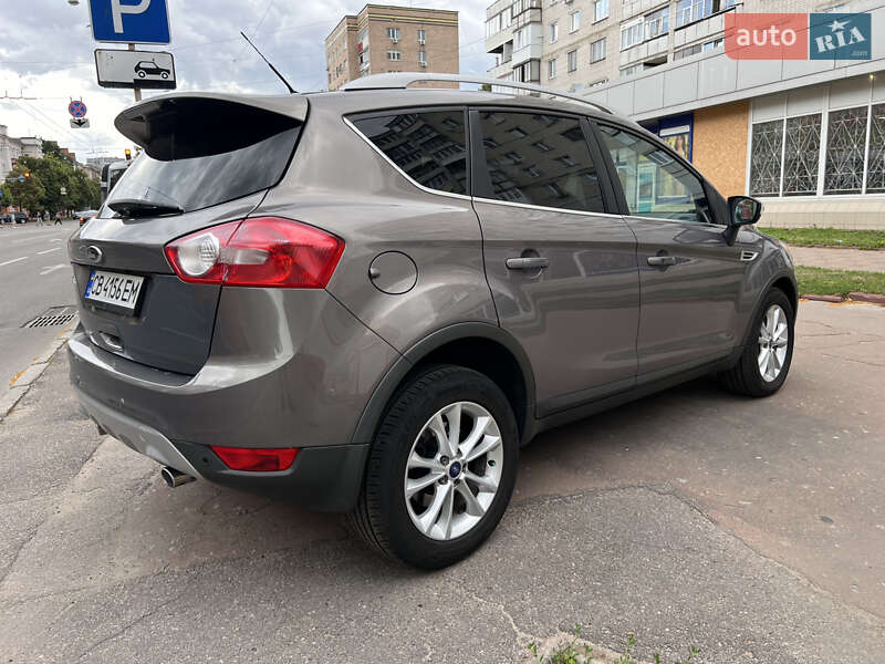 Внедорожник / Кроссовер Ford Kuga 2012 в Чернигове