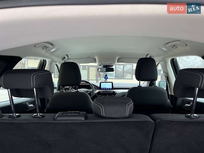 Позашляховик / Кросовер Ford Kuga 2020 в Бердичеві