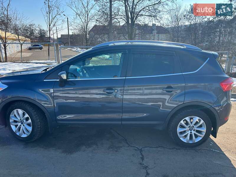 Позашляховик / Кросовер Ford Kuga 2011 в Тарутиному фото 7 Позашляховик / Кросовер Ford Kuga 2011 в Тарутиному