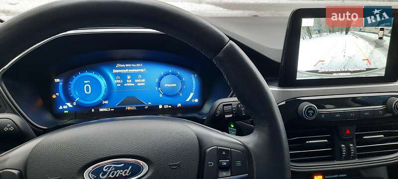 Внедорожник / Кроссовер Ford Kuga 2021 в Харькове