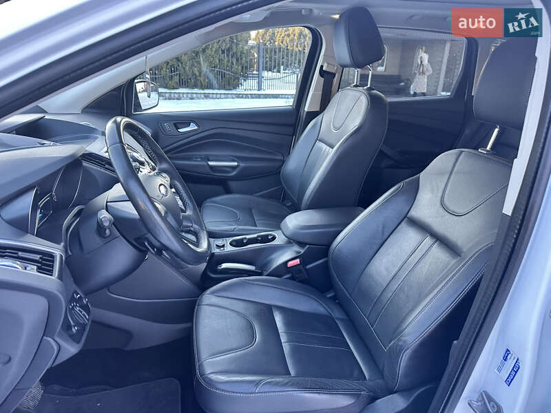 Позашляховик / Кросовер Ford Kuga 2014 в Житомирі