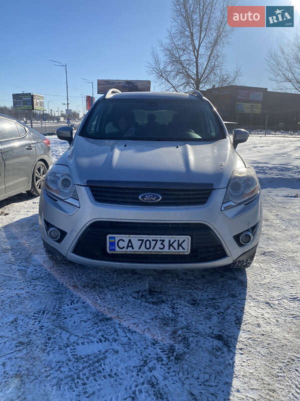 Позашляховик / Кросовер Ford Kuga 2011 в Києві