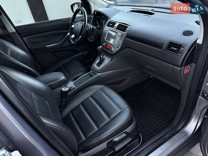 Позашляховик / Кросовер Ford Kuga 2013 в Дніпрі