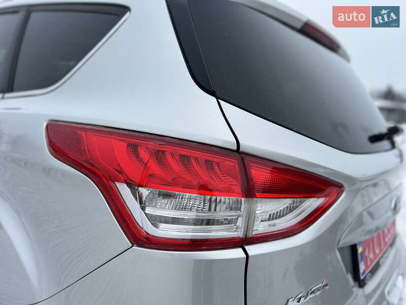 Внедорожник / Кроссовер Ford Kuga 2013 в Луцке