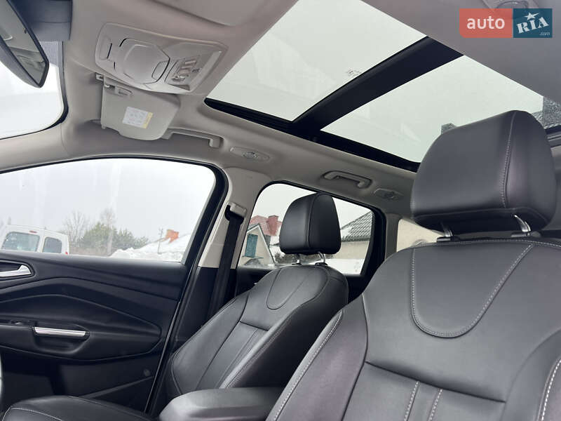 Внедорожник / Кроссовер Ford Kuga 2013 в Луцке