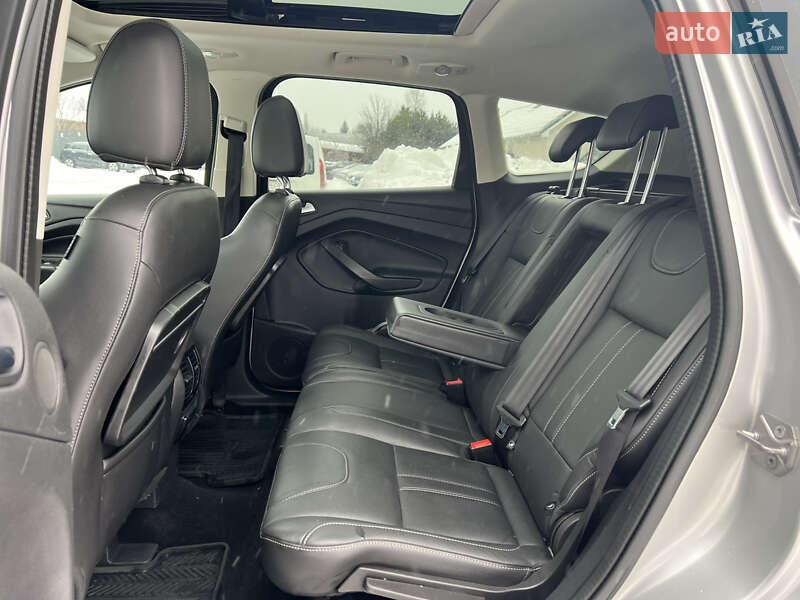 Внедорожник / Кроссовер Ford Kuga 2013 в Луцке