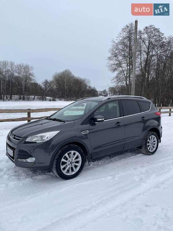 Позашляховик / Кросовер Ford Kuga 2015 в Сумах