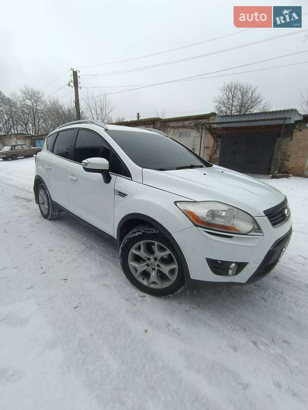Внедорожник / Кроссовер Ford Kuga 2012 в Кропивницком