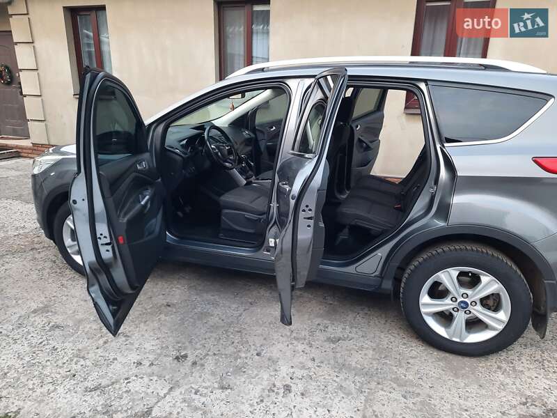 Позашляховик / Кросовер Ford Kuga 2013 в Новомосковську фото 12 Позашляховик / Кросовер Ford Kuga 2013 в Новомосковську