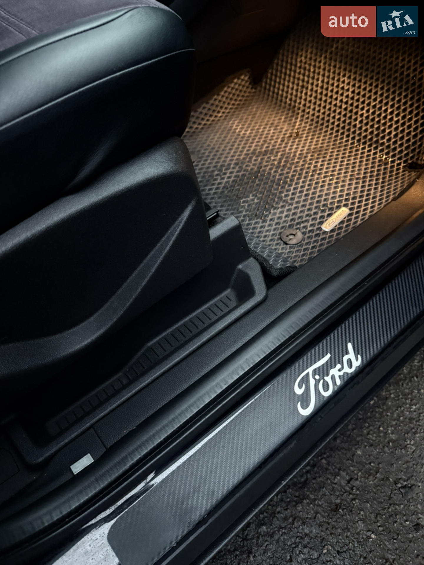2016 Ford Kuga - мініатюра 23