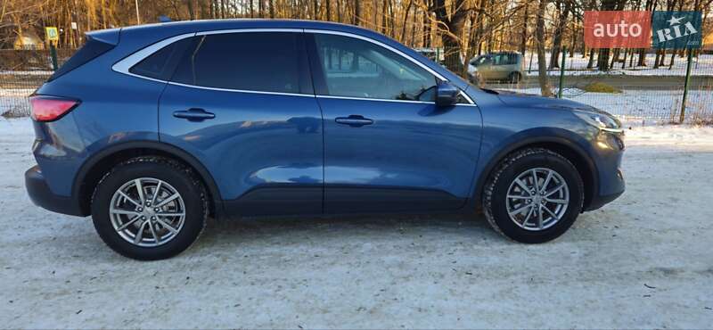 Позашляховик / Кросовер Ford Kuga 2020 в Львові фото 12 Позашляховик / Кросовер Ford Kuga 2020 в Львові