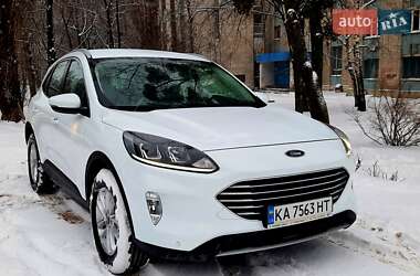 Внедорожник / Кроссовер Ford Kuga 2021 в Харькове