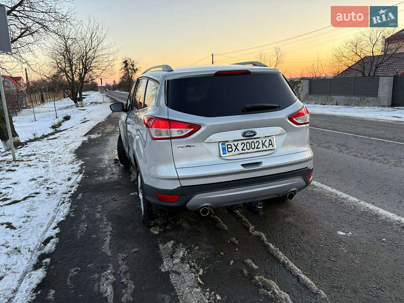 Позашляховик / Кросовер Ford Kuga 2014 в Володимирі