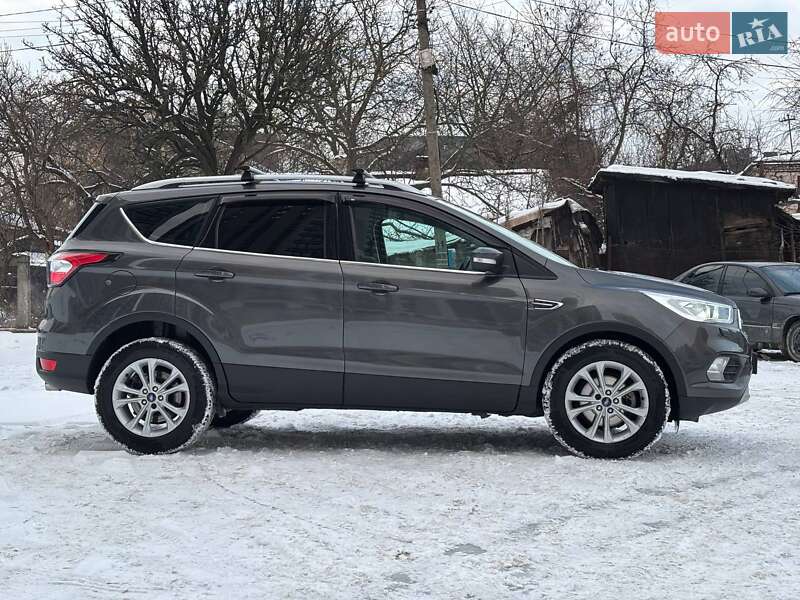 Позашляховик / Кросовер Ford Kuga 2019 в Львові фото 4 Позашляховик / Кросовер Ford Kuga 2019 в Львові
