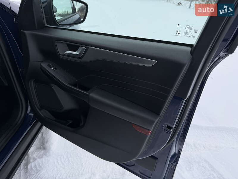 Позашляховик / Кросовер Ford Kuga 2023 в Вінниці