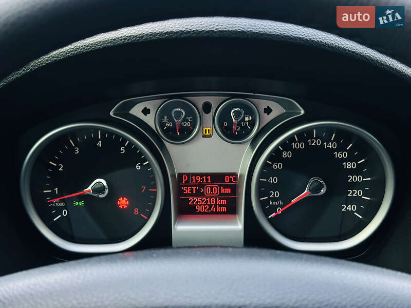 Внедорожник / Кроссовер Ford Kuga 2012 в Харькове фото 26 Внедорожник / Кроссовер Ford Kuga 2012 в Харькове