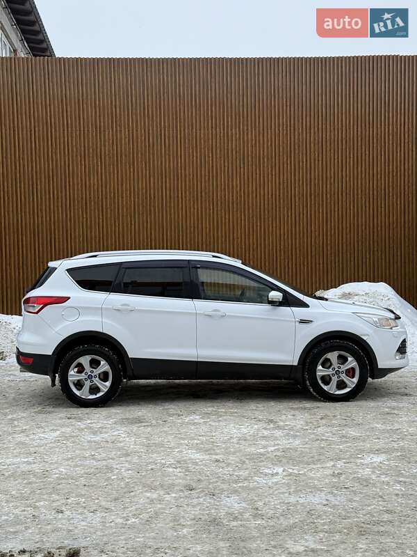 Внедорожник / Кроссовер Ford Kuga 2015 в Сумах фото 4 Внедорожник / Кроссовер Ford Kuga 2015 в Сумах