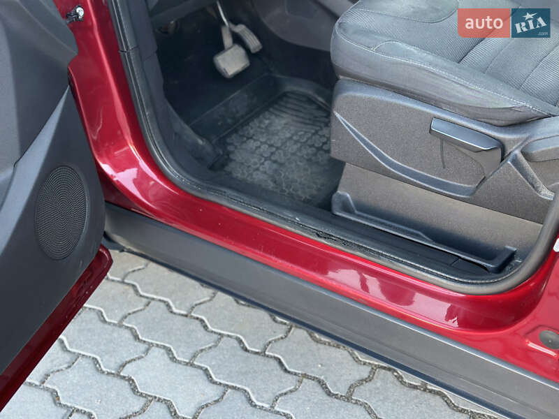 Позашляховик / Кросовер Ford Kuga 2015 в Львові фото 50 Позашляховик / Кросовер Ford Kuga 2015 в Львові