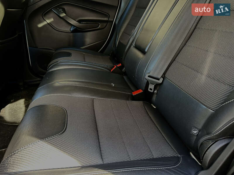 Внедорожник / Кроссовер Ford Kuga 2015 в Львове фото 54 Внедорожник / Кроссовер Ford Kuga 2015 в Львове